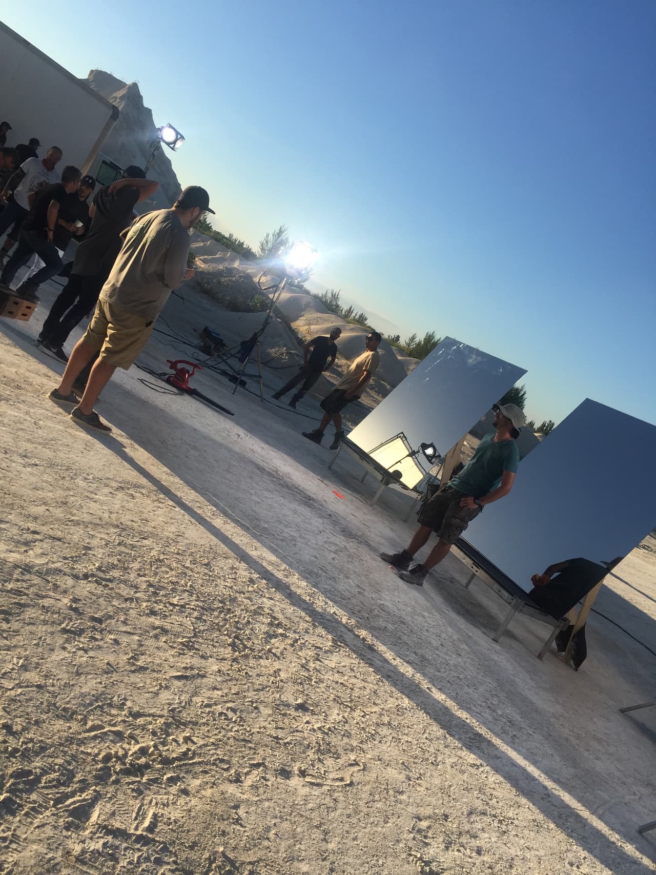 Daddy Yankee y Natti Natasha estrenan 'Otra cosa' por las estaciones de radio de Uforia el 8 de diciembre y en todas las plataformas digitales el 9 de de diciembre.