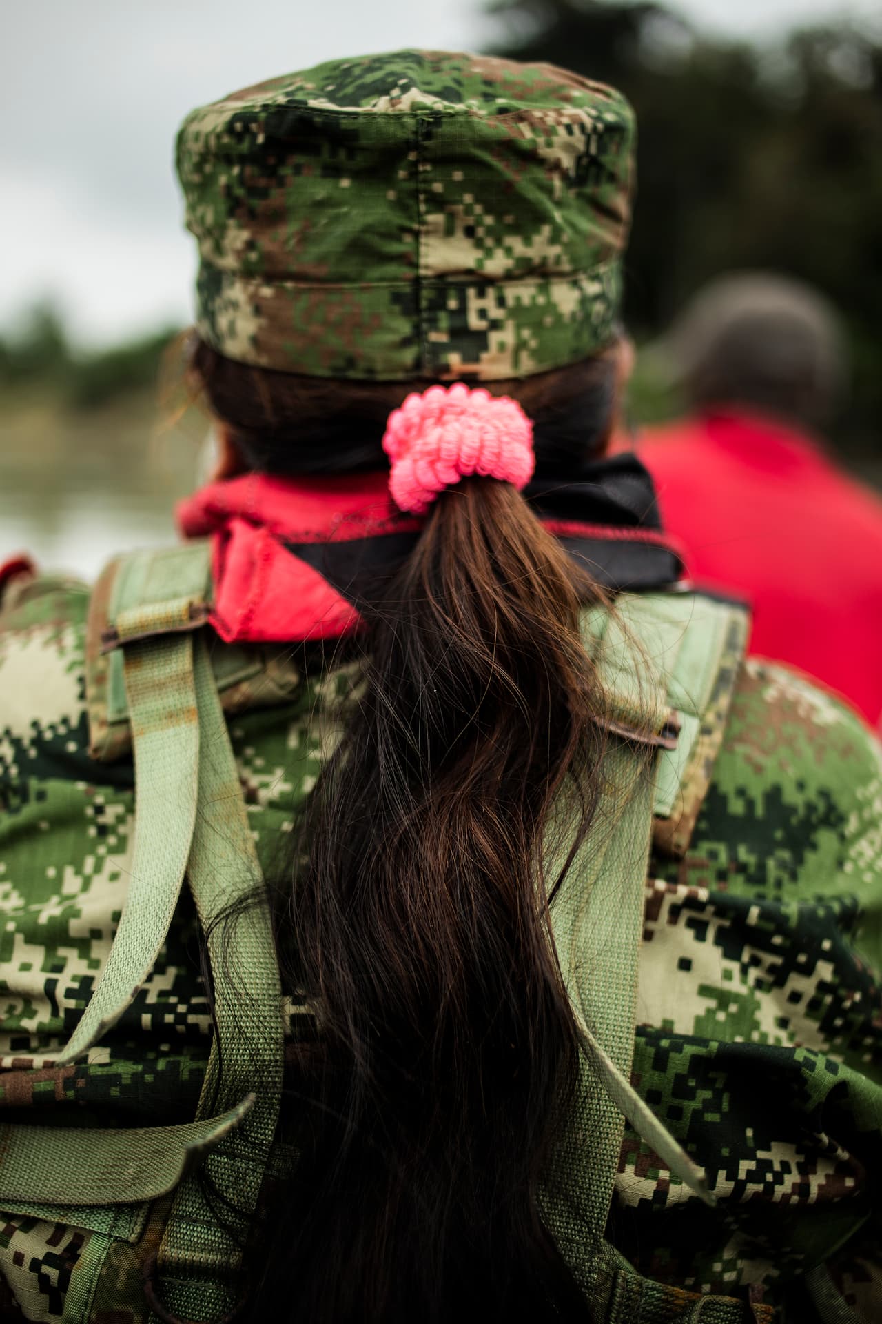 Cerca de la mitad de los combatientes del ELN, son mujeres.