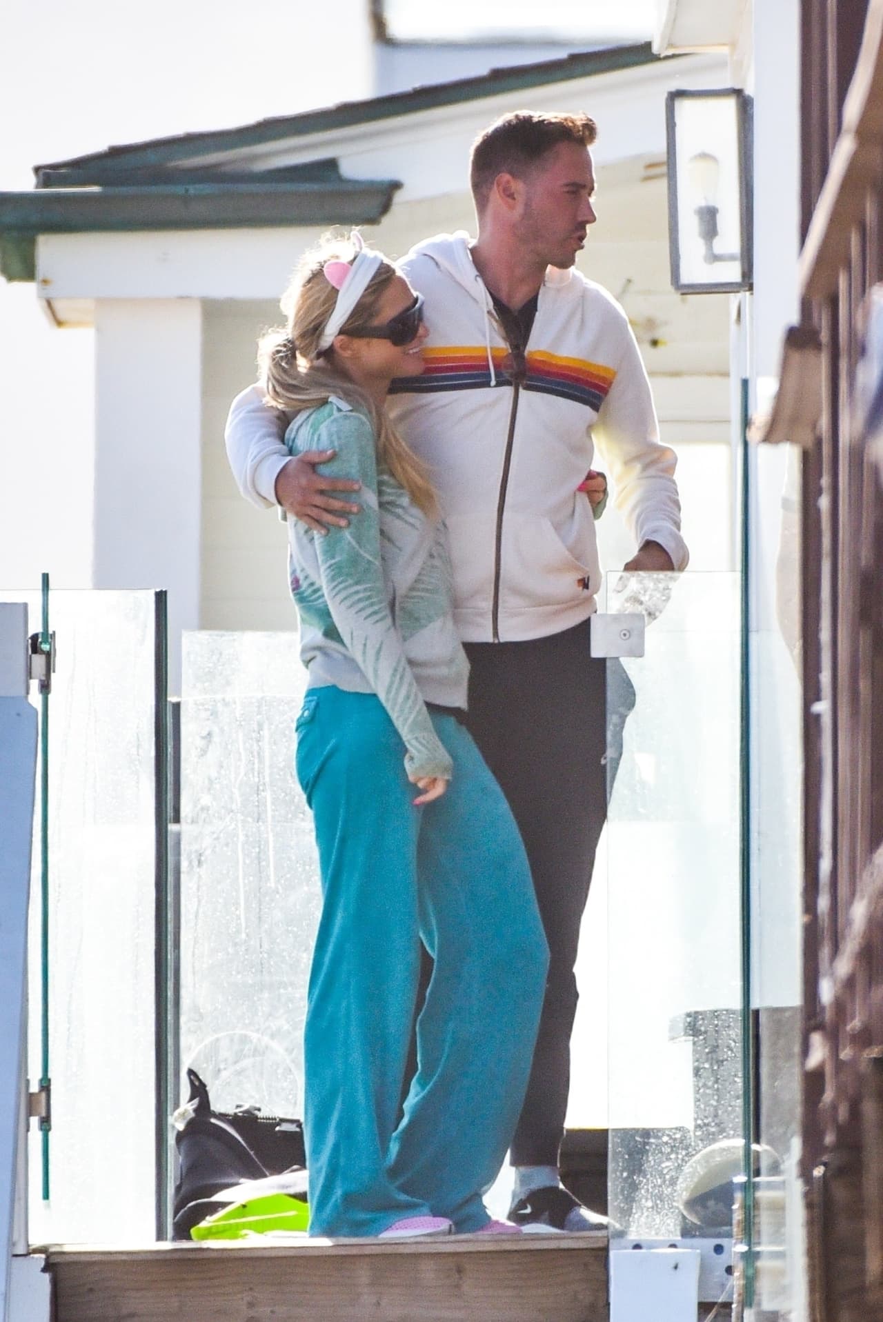 La bisnieta del fundador de los hoteles Hilton se dijo agradecida por haber pasado la pandemia con él: "No puedo imaginarme estando soltera y sola durante todo esto". Detalló: "Nunca me había sentido más cerca de una persona en la vida".