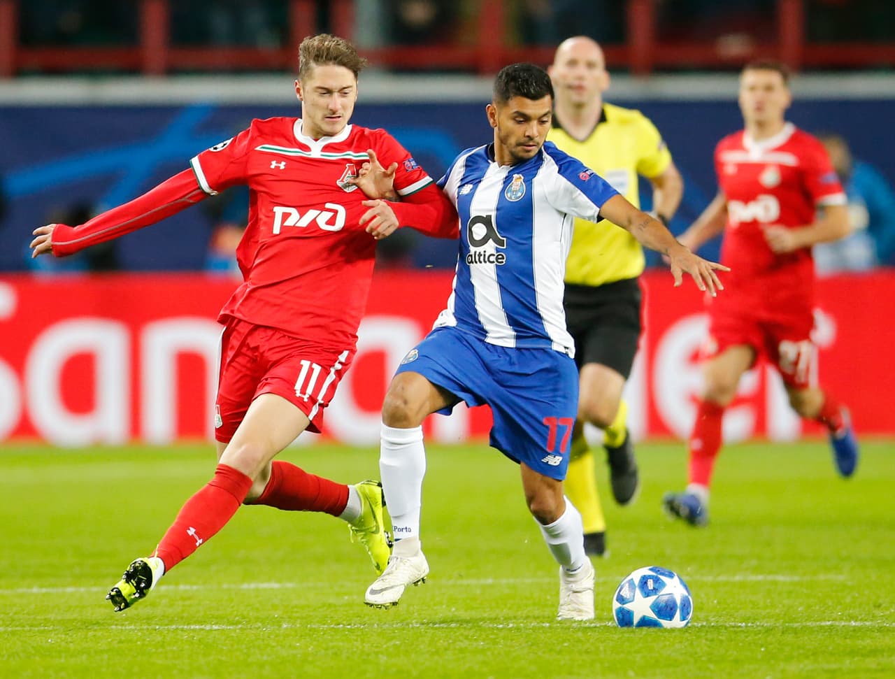 Corona ha aprovechado los llamados de su entrenador Sergio Conceiçao, que han sido de titularidad, debido a las lesiones de otros jugadores en su posición, pero hay que aprovechar.