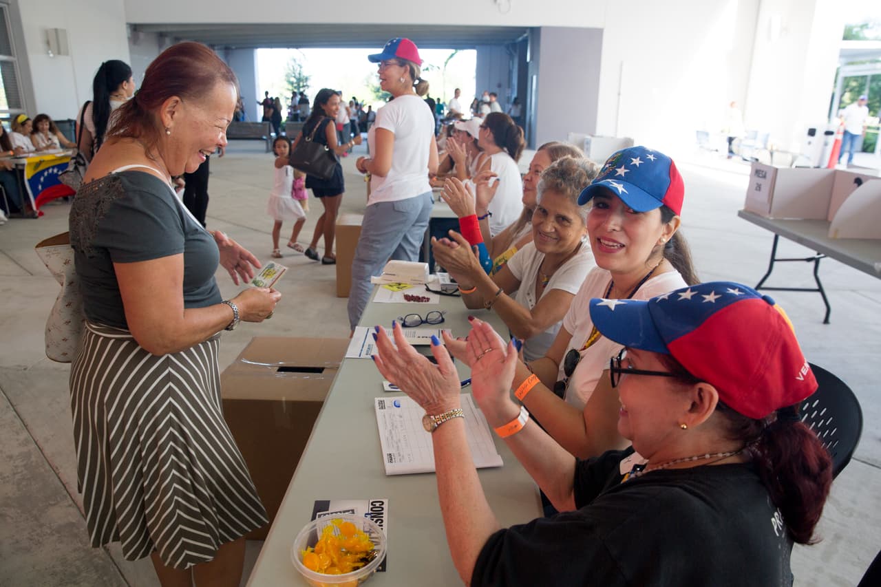 Récord de participación en el exterior: sólo en el sur de Florida votaron más que los habilitados en el extranjero en las últimas elecciones