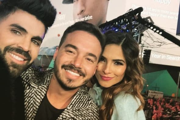 Trabajando o en casa con familia y amigos, los famosos de Univision se la pasaron de lo mejor despidiendo el 2014. ¡A celebrar, como debe ser!