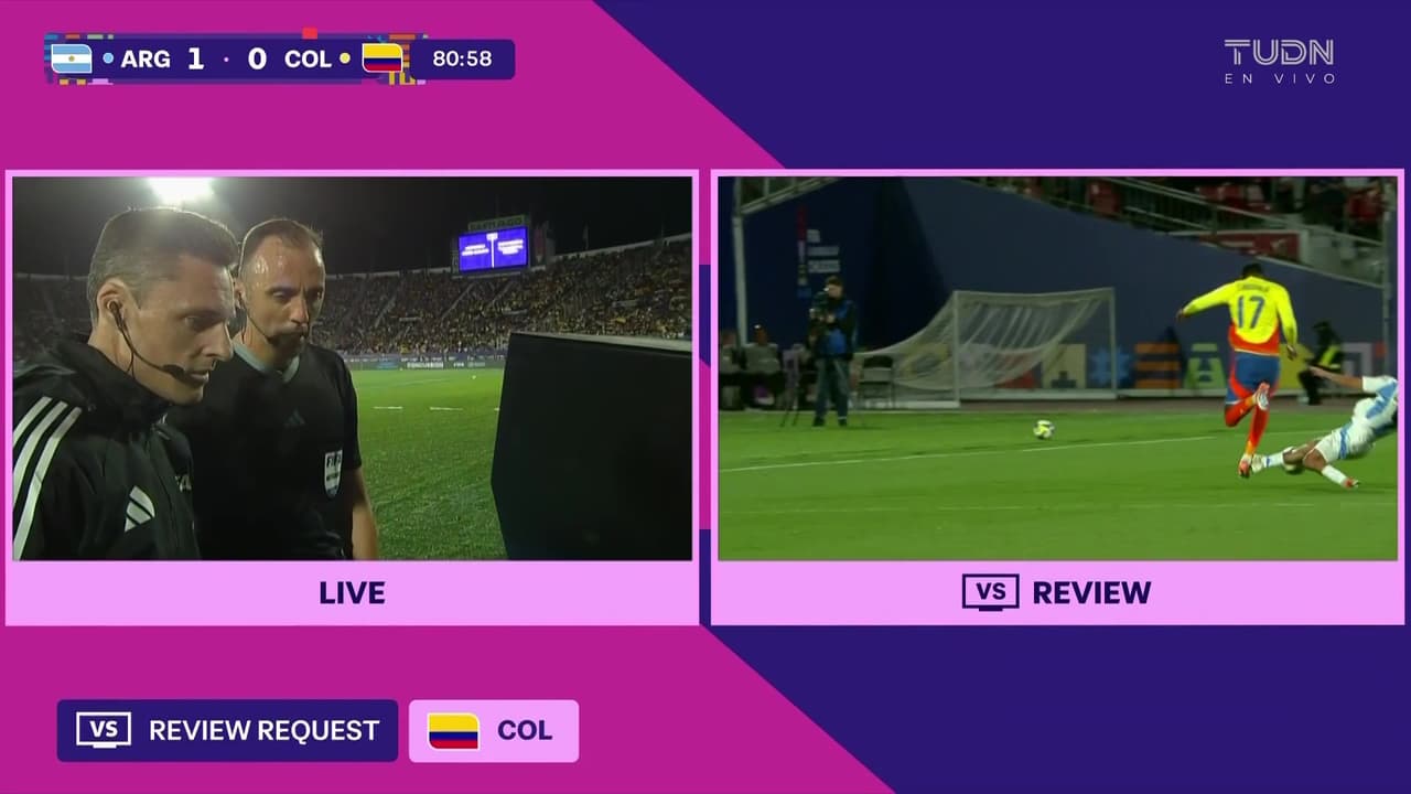 ¡Se desata la polémica! Entrada criminal de Gorosito y el árbitro no saca la roja