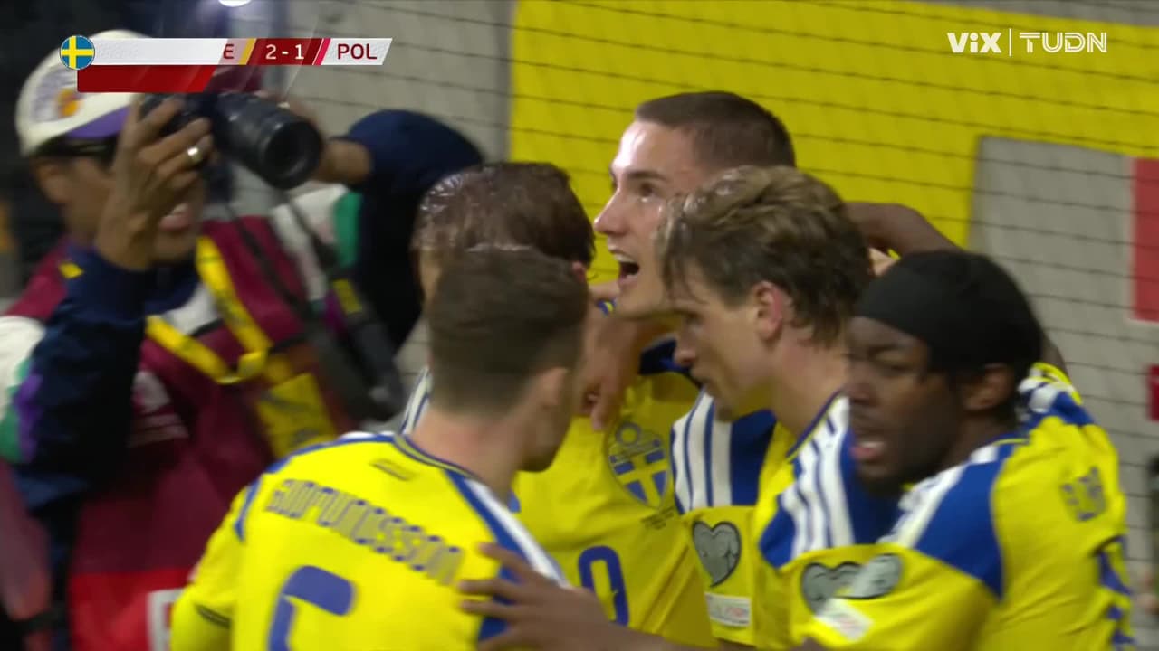 ¡Se vuelve a prender Estocolmo! Cabezazo de Lagerbielke para el 2-1 de Suecia