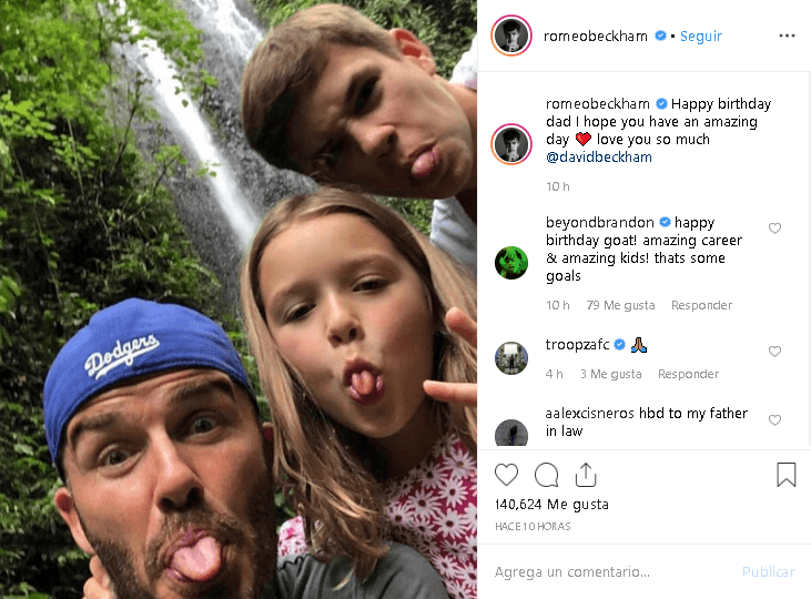 También, junto a esta foto, Romeo le deseó lo mejor.