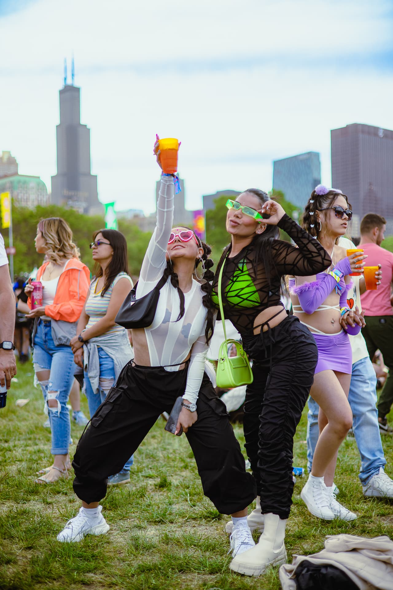 Un dia soleado fue el escenario perfecto para que los asistentes al festival disfrutaran de la segunda jonrada de música y baile.