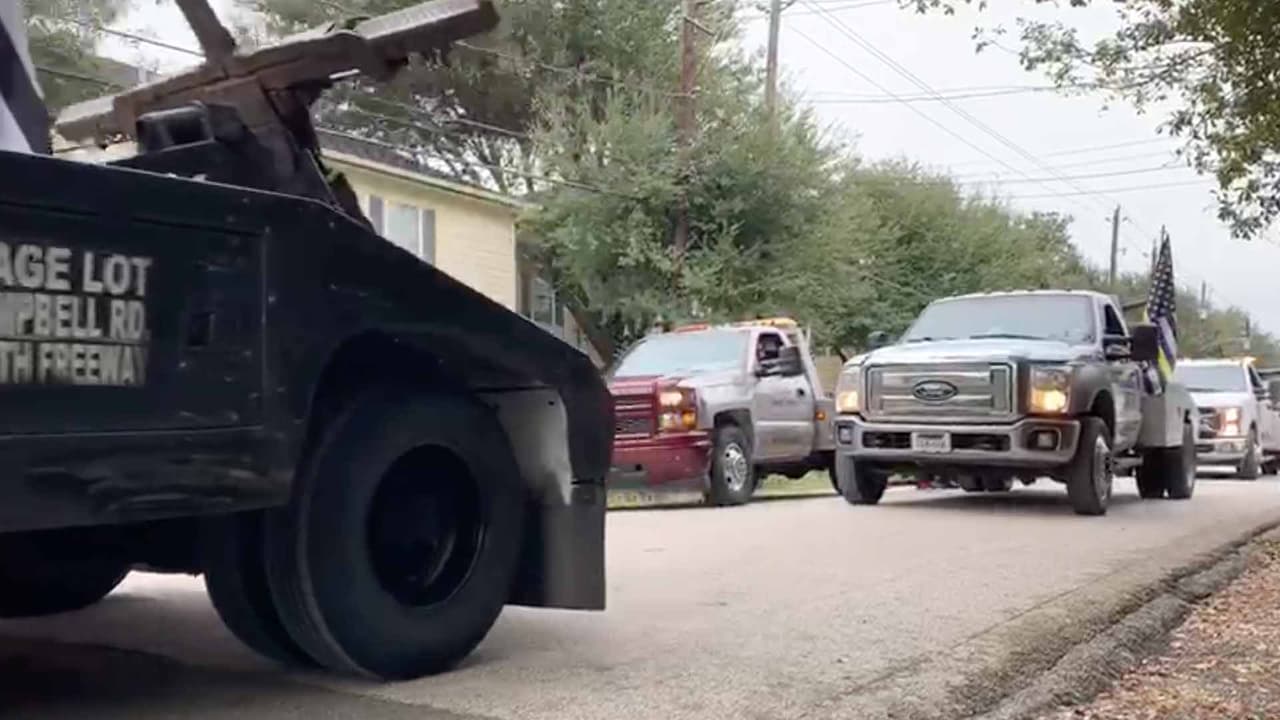 Con una caravana de grúas, familiares y amigos se preparan para despedir a Agustín Martínez.