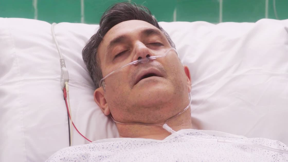 El padre Gabriel pierde la vida | Monteverde | Capítulo 87