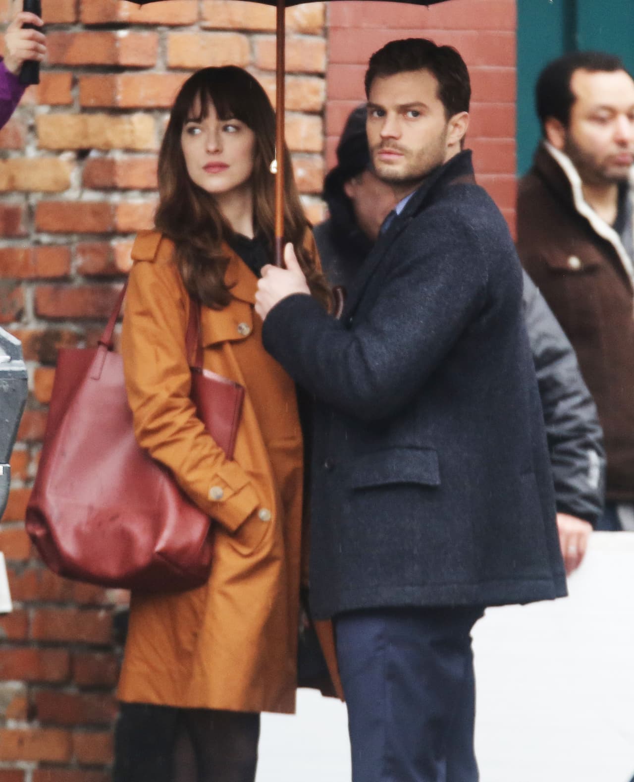 Esperando instrucciones para seguir adelante.