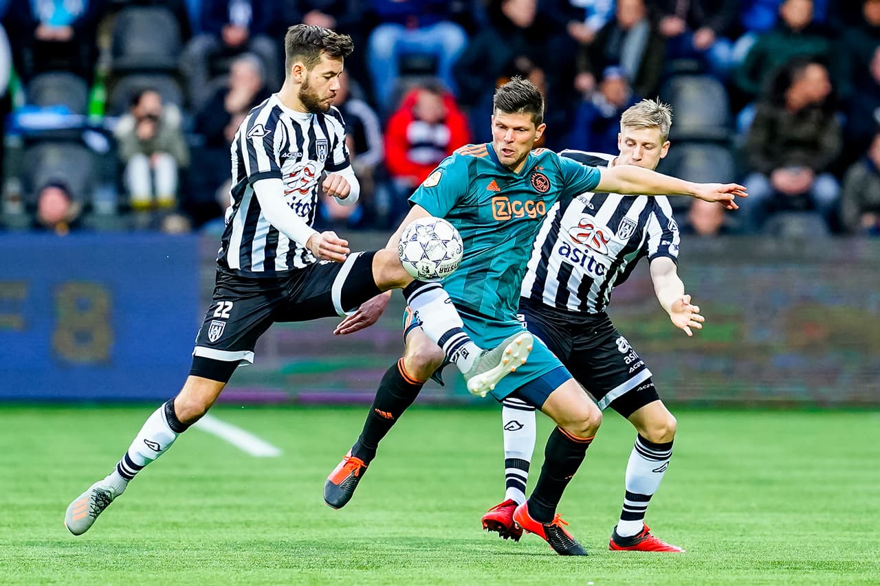 Ajax no puede y Heracles se impone por un gol