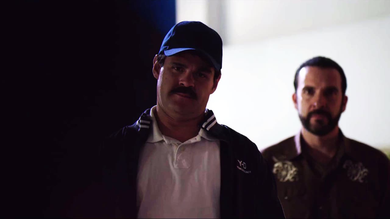 As soon as he came to a realization about the complex situation of the war, ‘El Chapo’ decided to visit someone who could give him vital information to destroy his enemies.