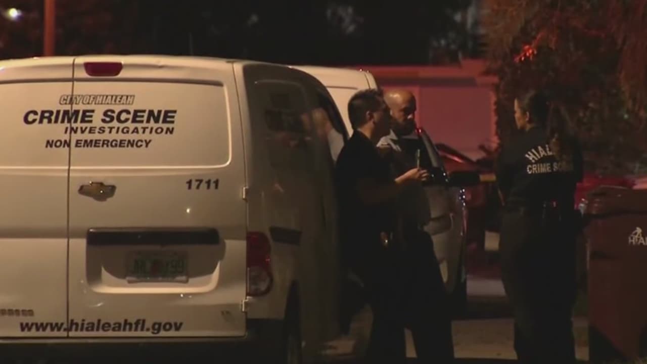 “La viejita estaba enferma”: lo que sabemos del homicidio e intento de suicidio en Hialeah

