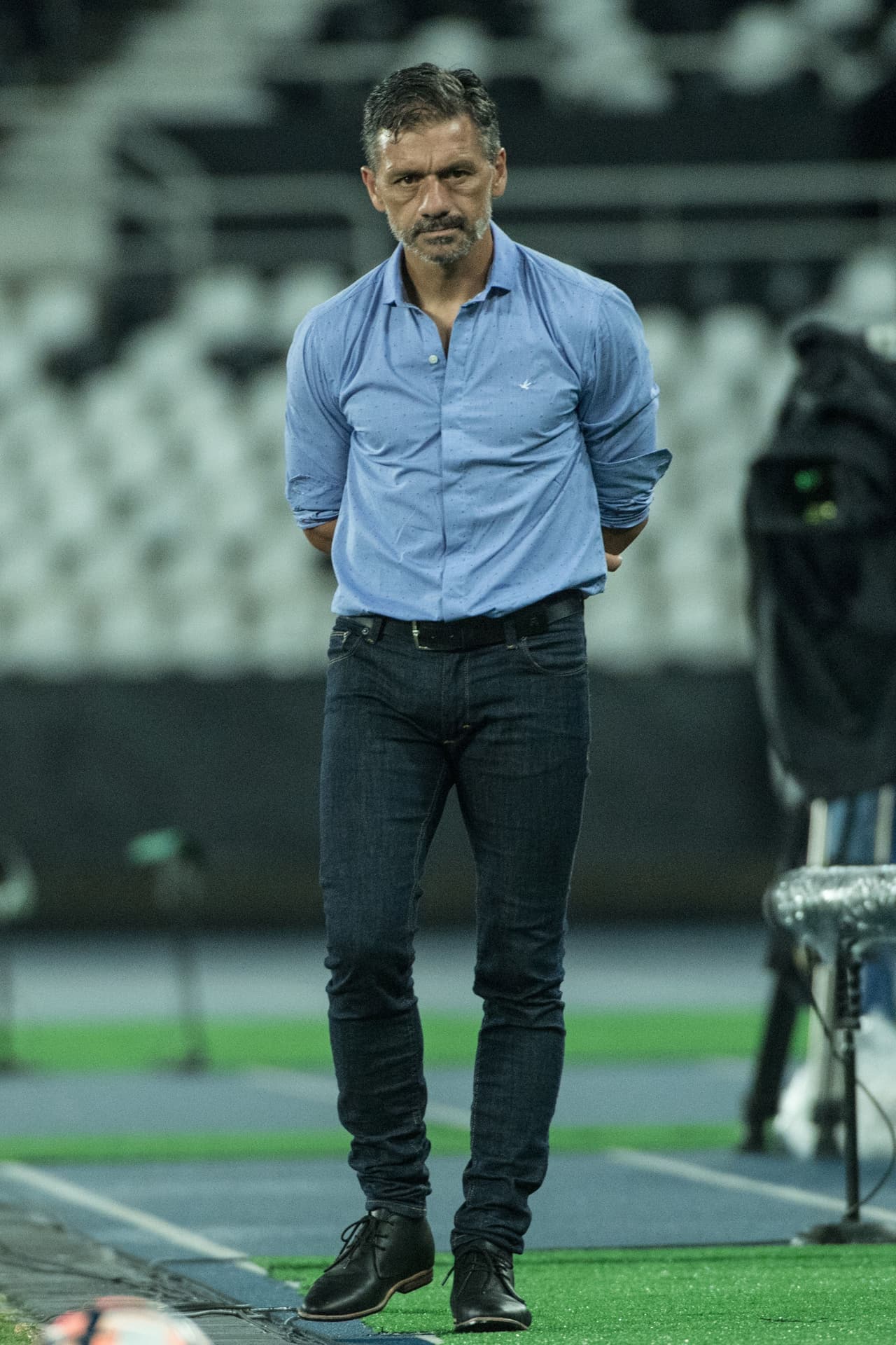 Vivas es director técnico de Estudiantes de La Plata, escuadra que está peleando con Boca Juniors por el título del balompié pampero.