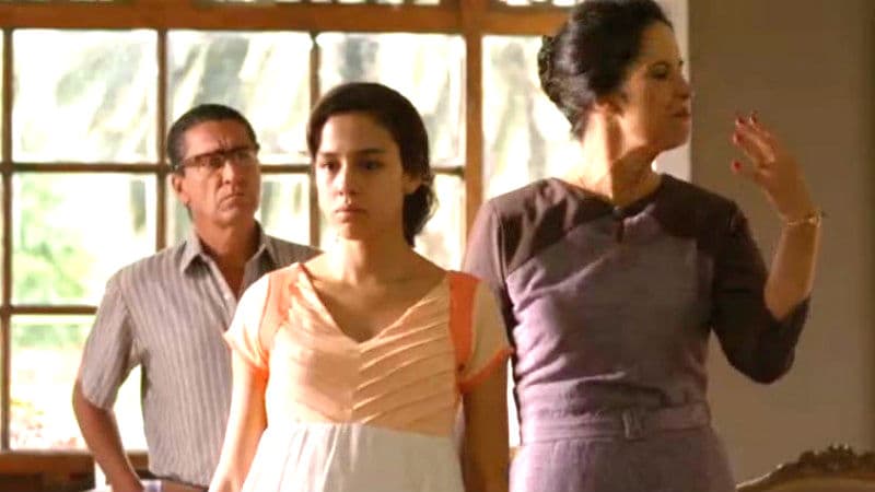 Helenita sufrió mucho cuando se enteró que estaba esperando un bebé y su madre la corrió de la casa.