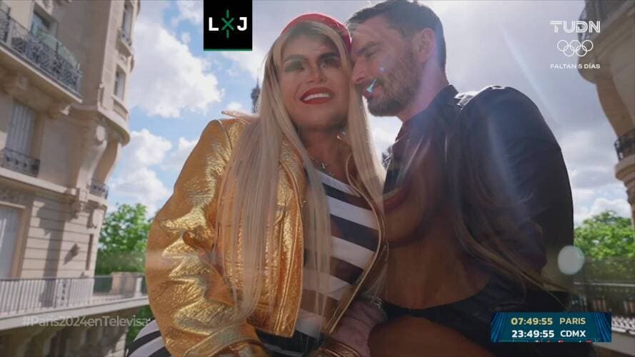 Un Amor VieJJOO en París | Wendy encuentra un amor al rojo vivo