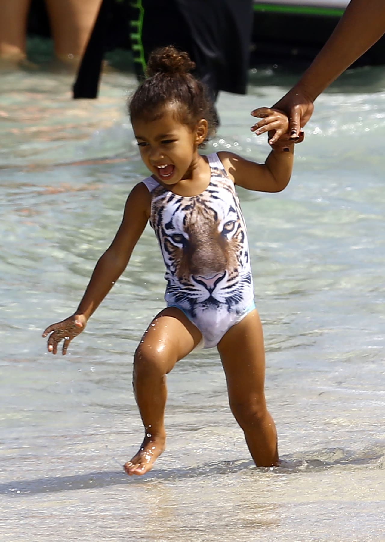 Su sonrisa lo dice todo.