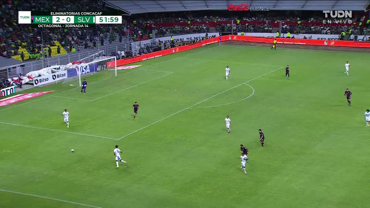 ¡TIRO ATAJADO! disparo por Alexis Vega.