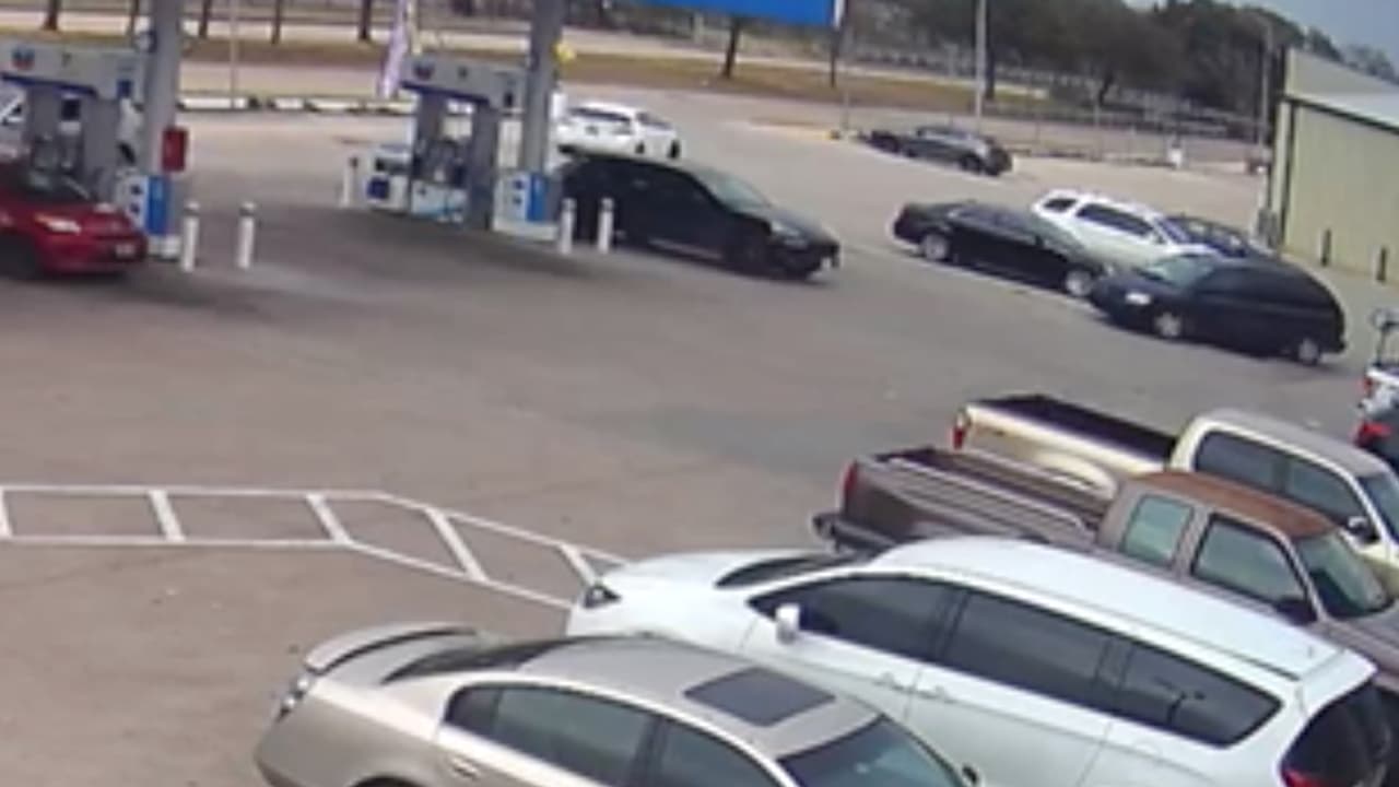 Fue un robo que duró días, según contó Jerry Thayil, el gerente del establecimiento.