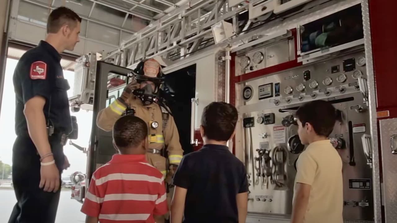 <b>¿Qué mejor manera de explorar este tesoro histórico que con una visita guiada? </b>Déjate guiar por expertos que te llevarán a través de los momentos más destacados de la historia de los bomberos de Denton, desde los primeros días de lucha contra incendios 
<b>hasta las técnicas más avanzadas de hoy en día</b>.