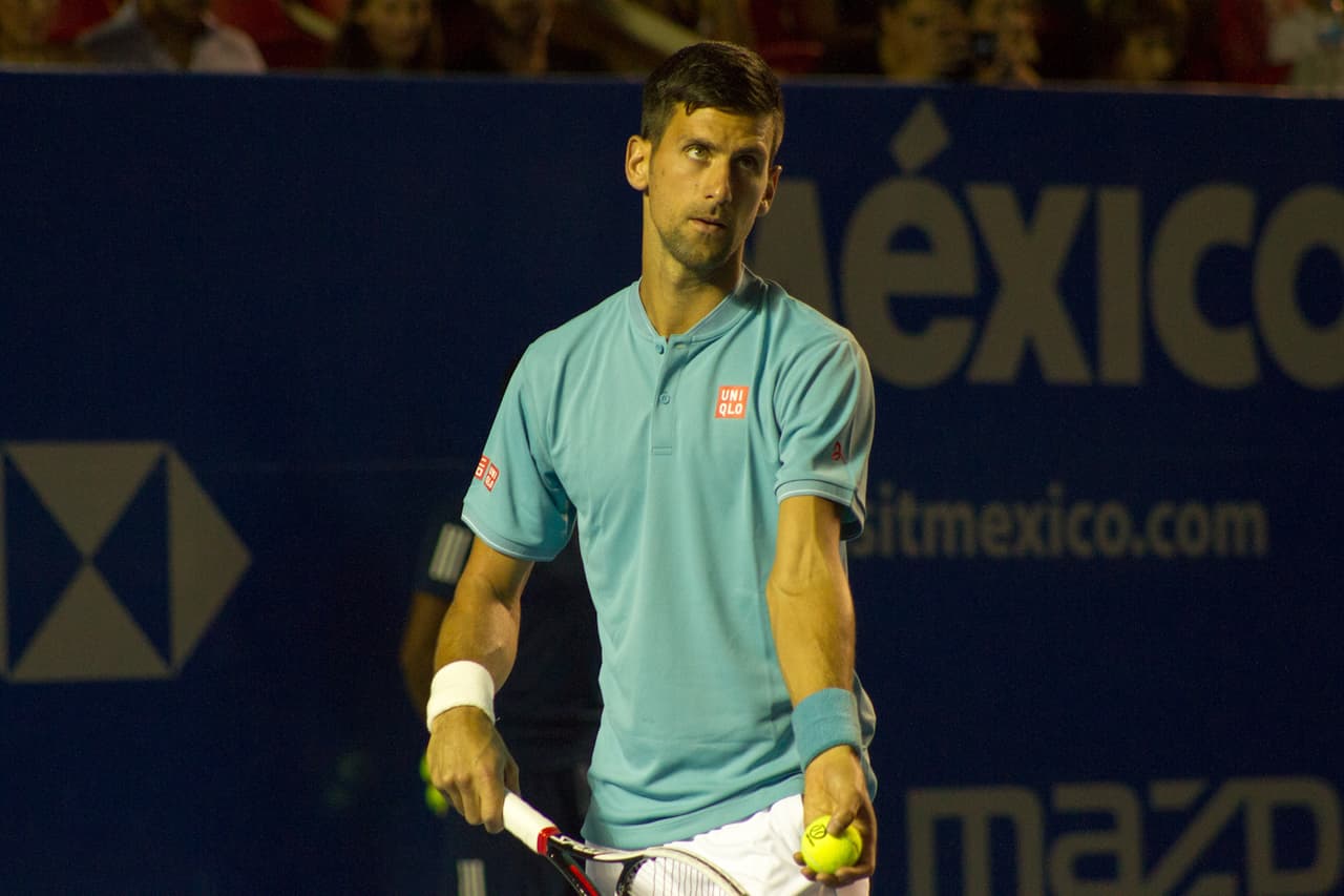 Nick Kyrgios eliminó al favorito del Abierto Mexicano, el serbio Novak Djokovic, número dos en la siembra de la ATP. El australiano dio una demostración de potencia y precisión con su saque que se tradujo en 25 aces para acceder a las Semifinales.