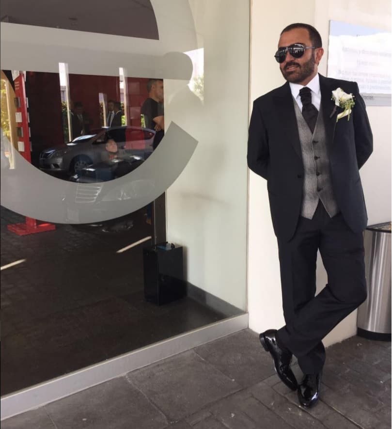 Vicente Fernández se casó por tercera vez y compartió en exclusiva para Univision Entretenimiento: “Puede que sea ésta la vencida, estoy muy enamorado y doy gracias a Dios por eso”