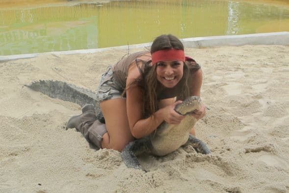 Después los dos sonrieron ante las cámaras.