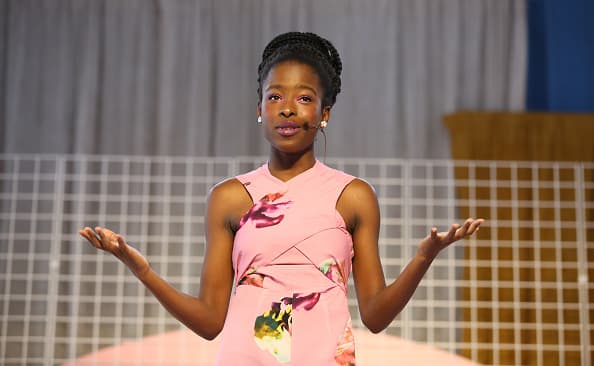 La joven angelina es la primera persona que ha sido nombrada Poeta Nacional Juvenil Laureada en Estados Unidos.