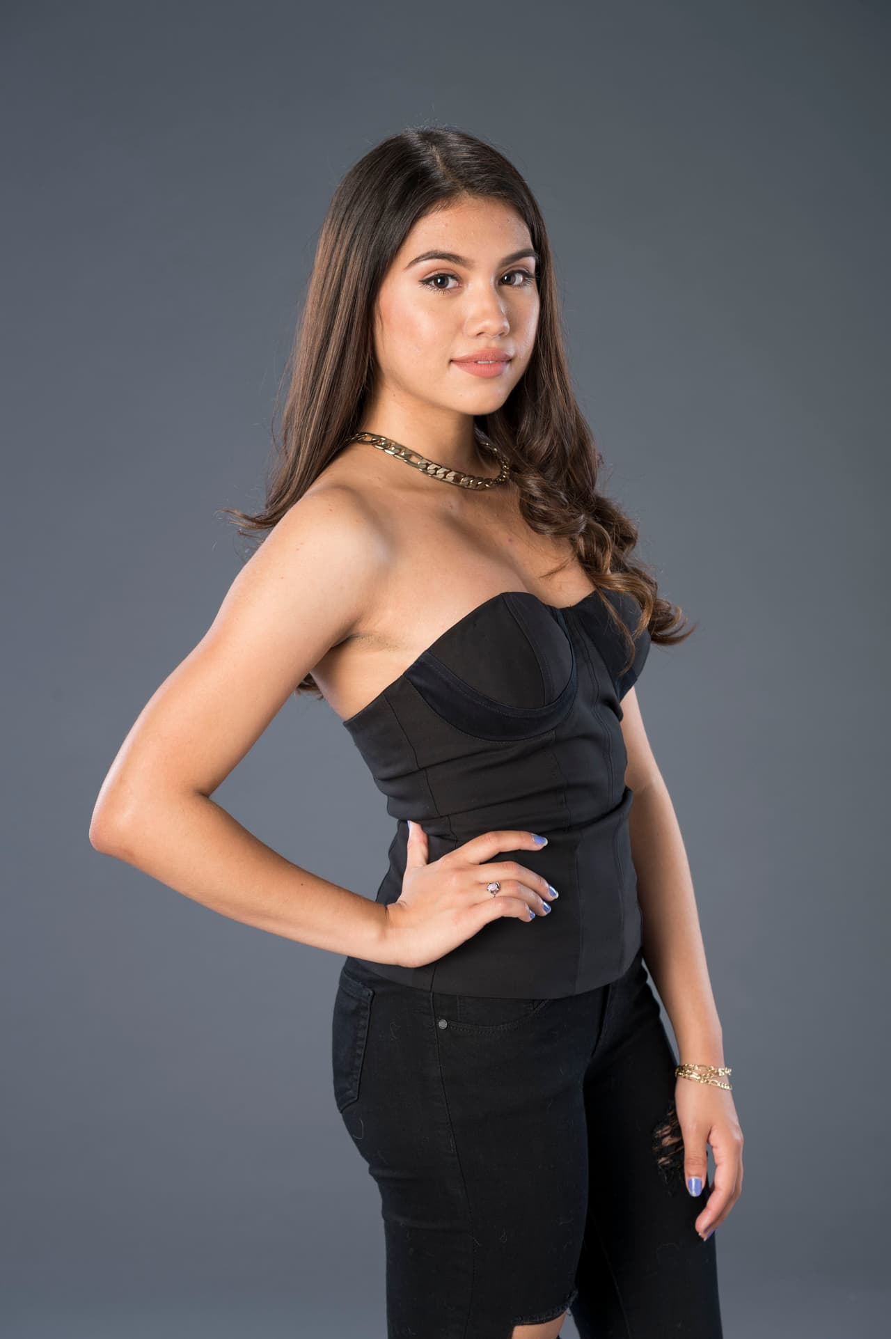 Kassandra Castañeda tiene 19 años y es de Eastvale, California.