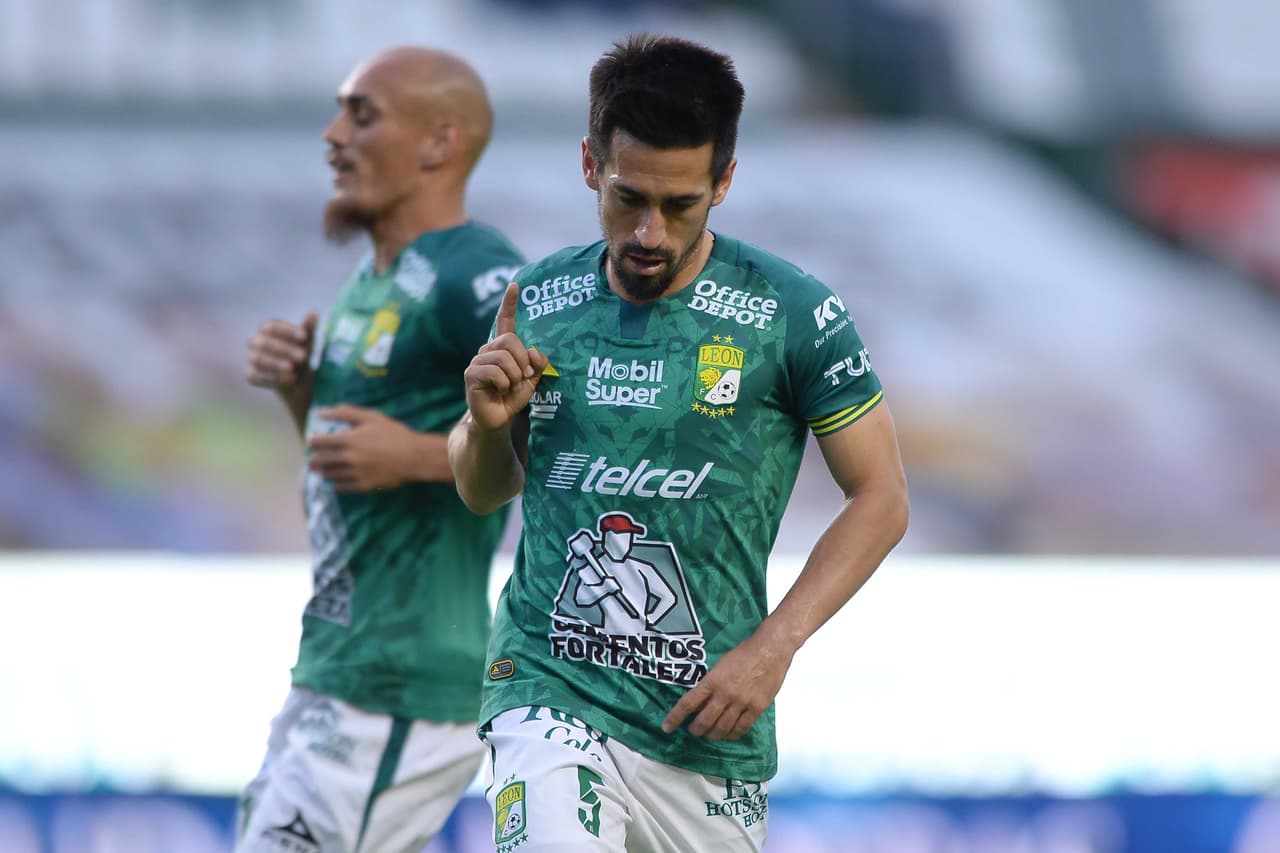 El lateral de la Fiera dio a conocer la noticia a través de sus redes sociales.