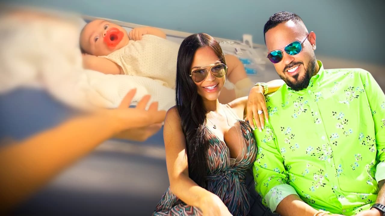 Desde entonces, inundan en sus cuentas de Instagram las 
<b><a href="https://www.univision.com/famosos/no-es-natti-natasha-ni-su-papa-con-solo-un-mes-vida-isabelle-ya-es-la-copia-de-alguien-de-su-familia-video" target="_blank">vicisitudes que pasan con la bebé</a></b>, sobre todo Raphy Pina. 
<br>