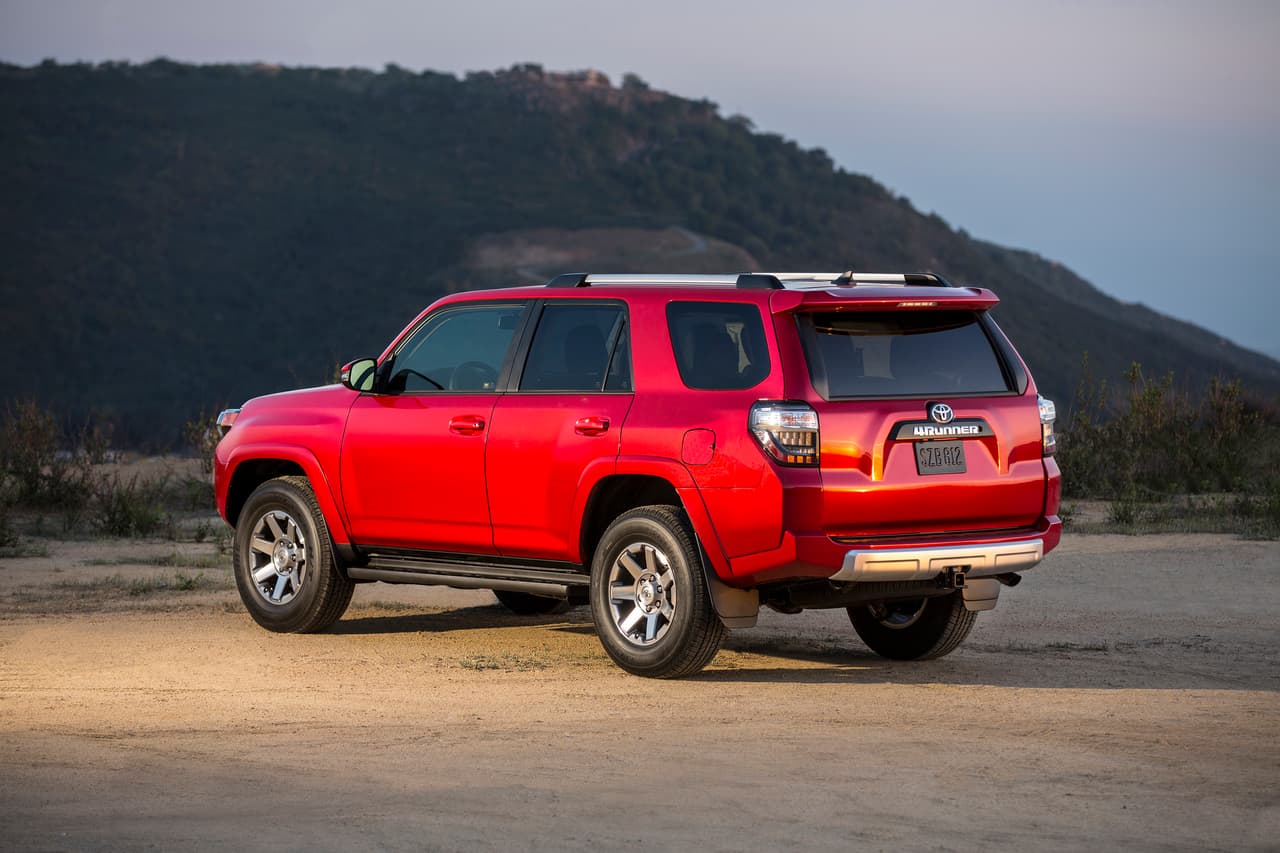 Además, este vehículo se las arregla para remolcar hasta 4,700 libras, incluyendo desde fábrica un enganche de remolque.