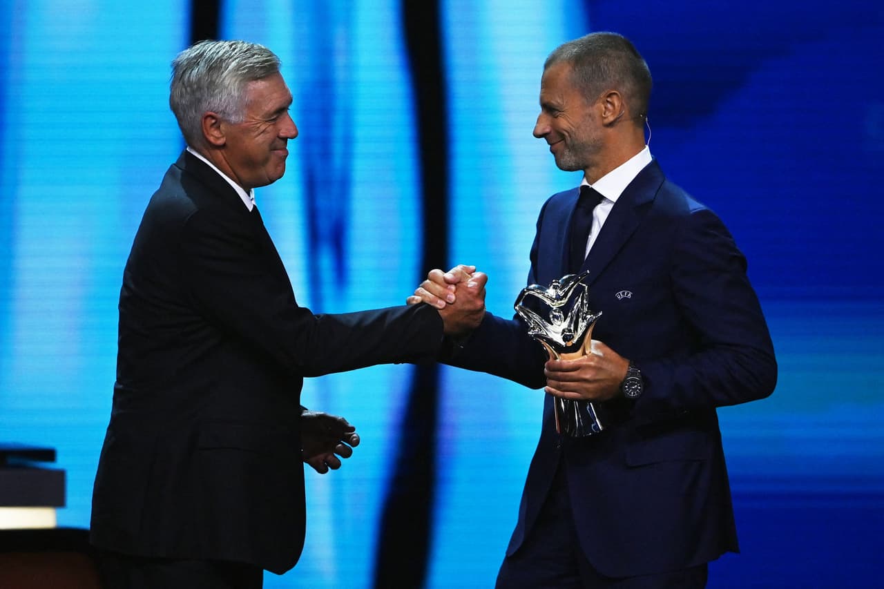 La Fase de Grupos de la Champions League quedó definida y en el papel hay dos sectores que prometen emiciones al máximo.