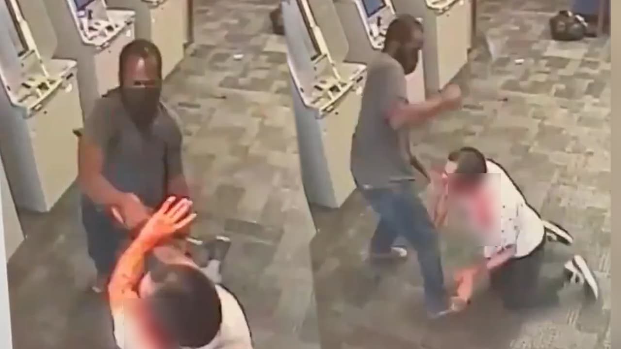 Sangriento ataque con un hacha en un cajero automático de Manhattan