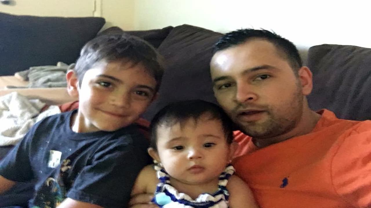 Niño sobreviviente de las inundaciones en Arizona se reencontrará con el hombre que le salvó la vida