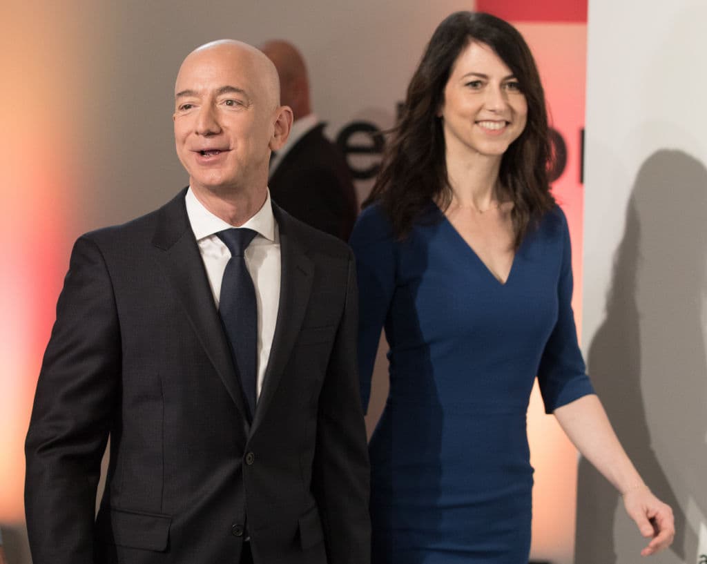 Bezos, quien se separó a principios del 2019, tras 25 años de matrimonio con MacKenzie, su hasta entonces esposa.