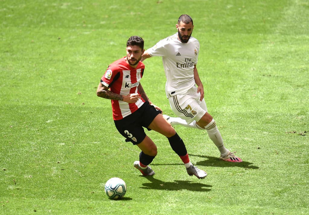 El Real Madrid logra conseguir los puntos en el nuevo San Mamés y se queda centímetros de coronarse con el título de La Liga.