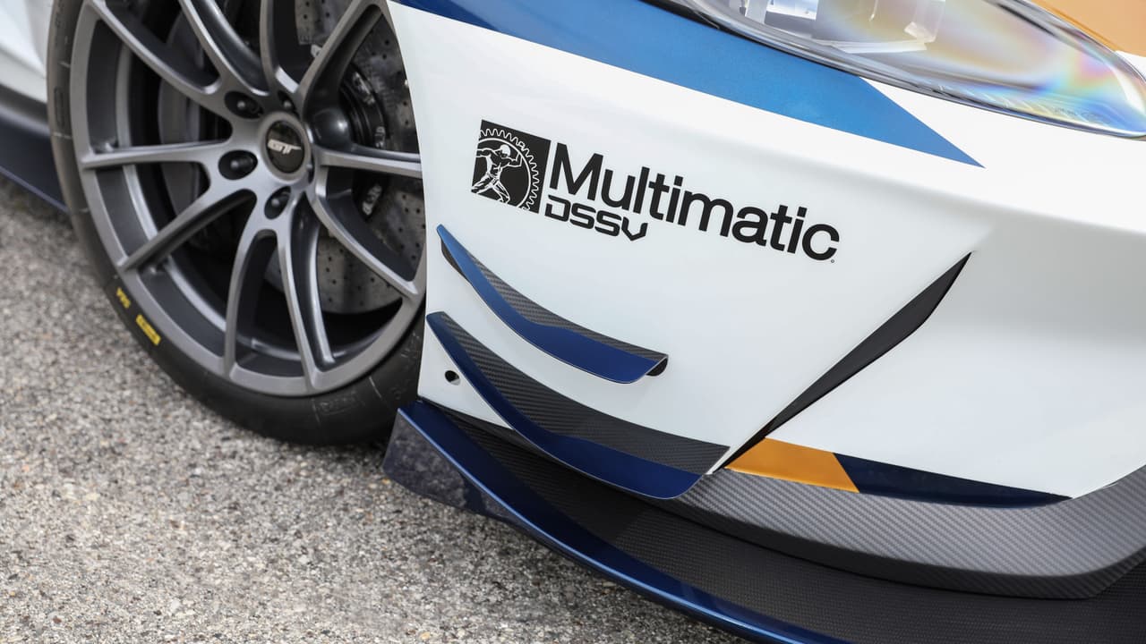 Multimatic informó que el objetivo es fabricar 15 de estas unidades por año.