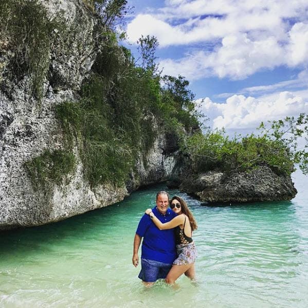 También han visitado el Caribe: "En una de las bellas playas de República Dominicana junto a Mia. La isla de Catalina. Paraíso caribeño", se lee en la red social.