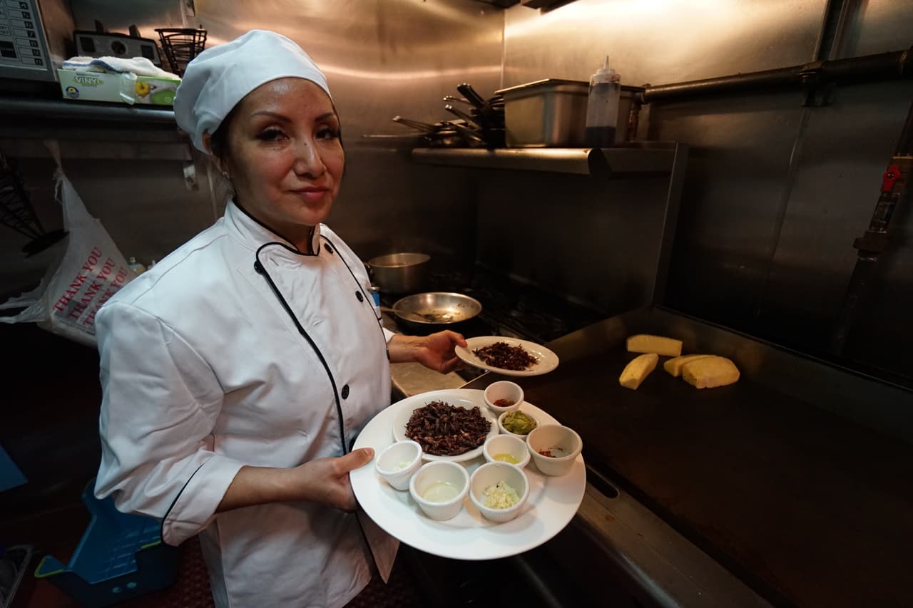 Alejandra es la dueña y cocinera de Villa Cemita.