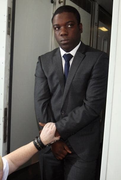 KWEKU ADOBOLI - Recientemente un tribunal ordenó prisión para un corredor del banco suizo UBS acusado de defraudar a la entidad unos $2,300 millones en transacciones no autorizadas, hasta que vuelva a comparecer ante el juez el próximo mes, según la agencia AP.