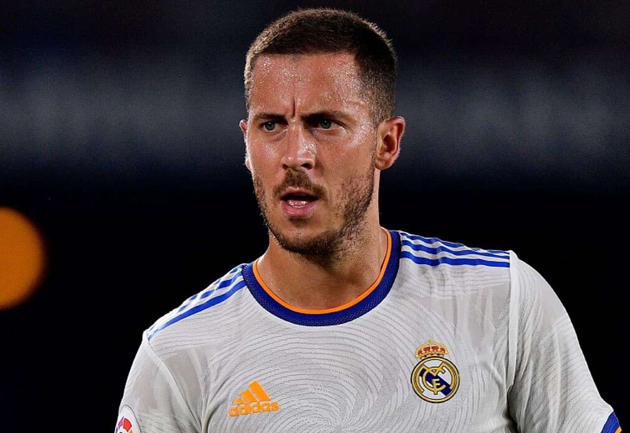 <b>Eden Hazard</b> también es una de las estrellas del Real Madrid, el belga está casado con 
<b>Natacha Van Honacker</b>.
<br>