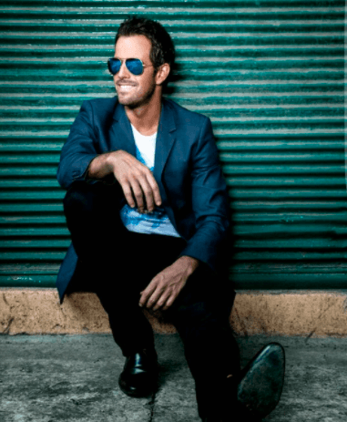 El actor y cantautor mexicano Mane de la Parra.