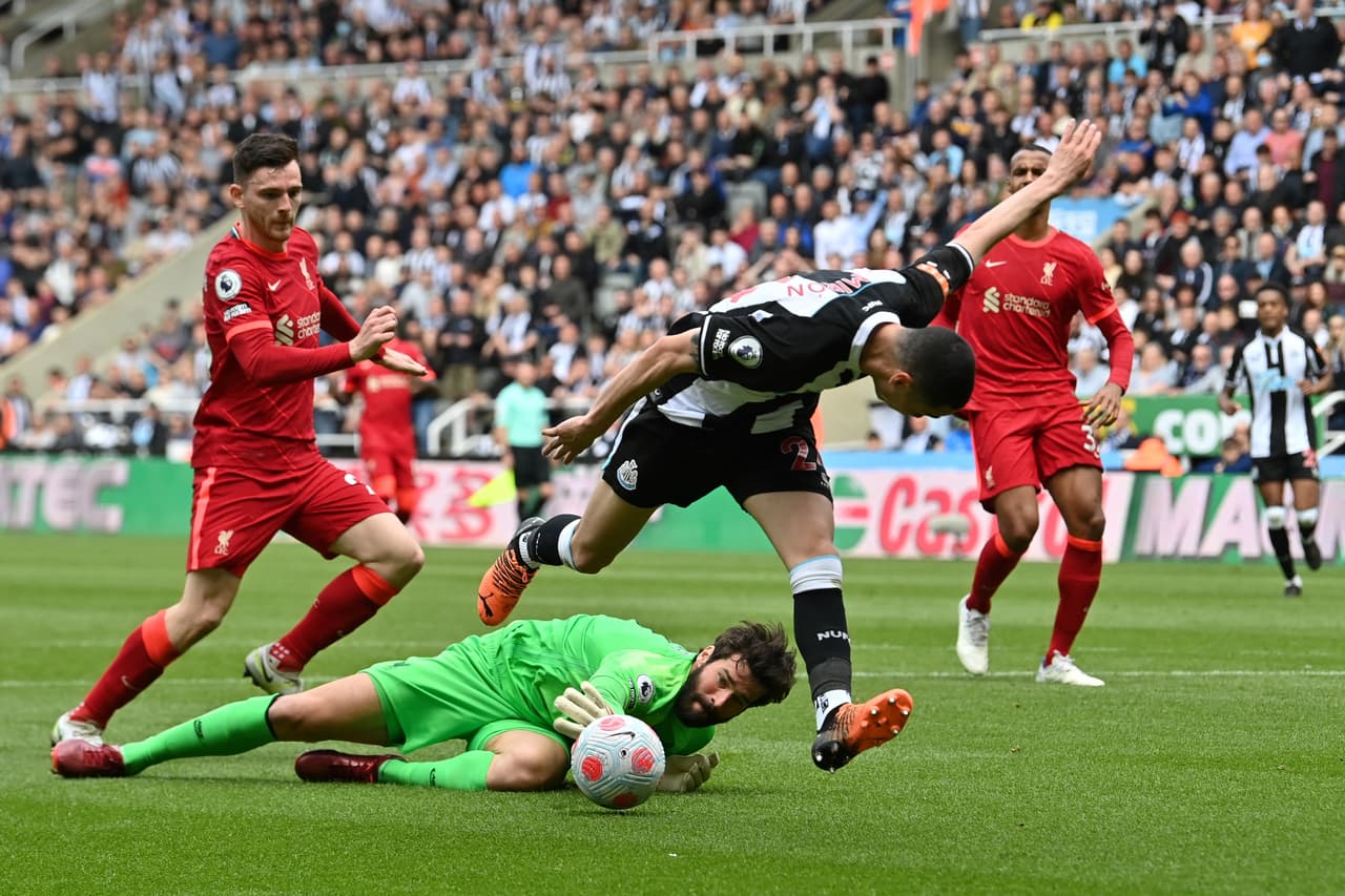 Liverpool venció 0-1 al Newcastle con gol de Naby Keïta en la Jornada 35.
