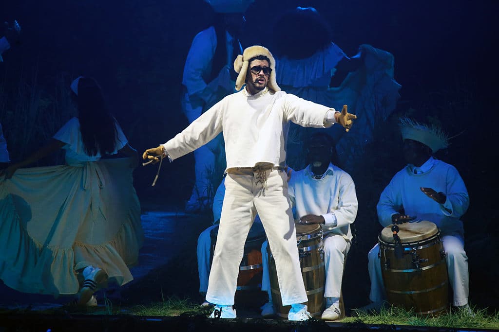 Asesor del DHS amenaza con enviar a ICE al Super Bowl 2026 tras selección de Bad Bunny para el medio tiempo