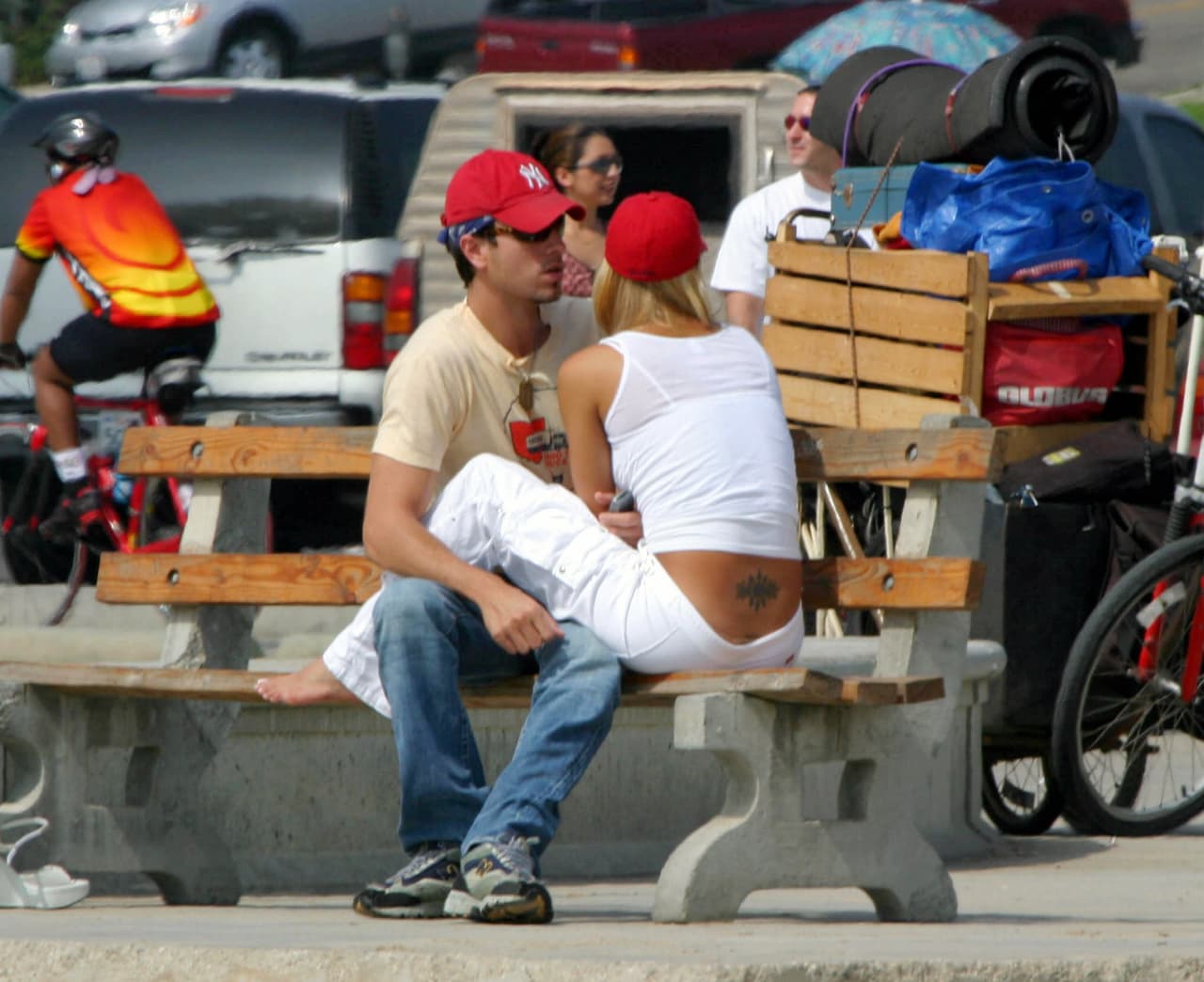 De esta manera, Enrique defendió su postura ante el matrimonio: "[...] Si no te casas no es algo extraño, no significa que no vayas a ser feliz; y si lo haces, no va a hacerte sentir más cerca de tu pareja".