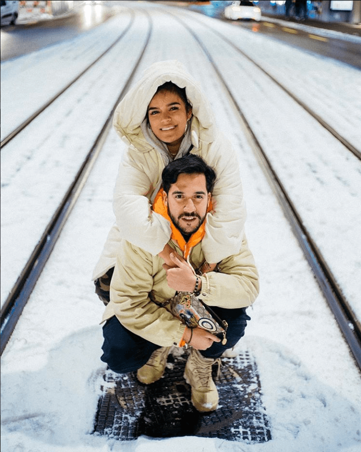 Aunque se lo tenían muy escondidito, la cantante y el productor se han demostrado mucho cariño en sus respectivas cuentas de Instagram.