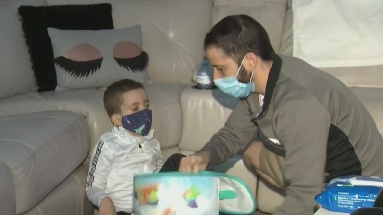 Los retos de la familia del niño cubano que llegó a Miami a operarse de un tumor, para protegerlo del coronavirus 