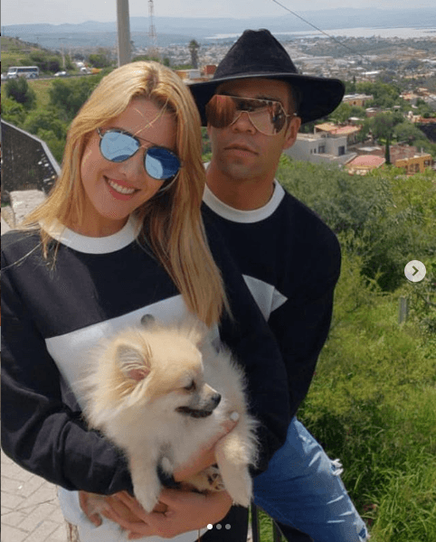 El pasado viernes 11 de junio, 
<b><a href="https://www.univision.com/temas/emir-pabon" target="_blank">Emir Pabón</a></b> y su esposa, 
<b><a href="https://www.univision.com/temas/stefania-de-aranda" target="_blank">Stefanía de Aranda</a></b>, se dirigían al hotel en el que estaban hospedados en Houston, Texas, a través de un auto que pidieron en una plataforma digital. 
<br>