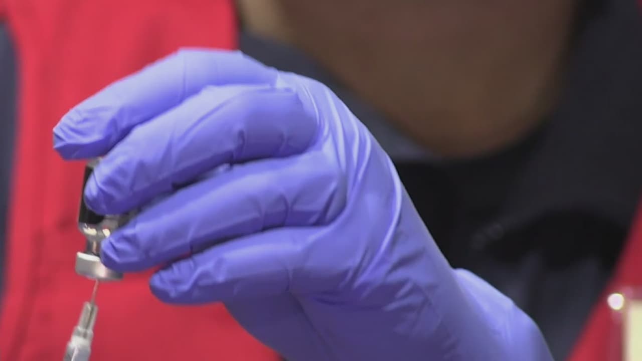 El gobierno de Arizona demanda a la administración de Joe Biden por plan de vacunación obligatoria