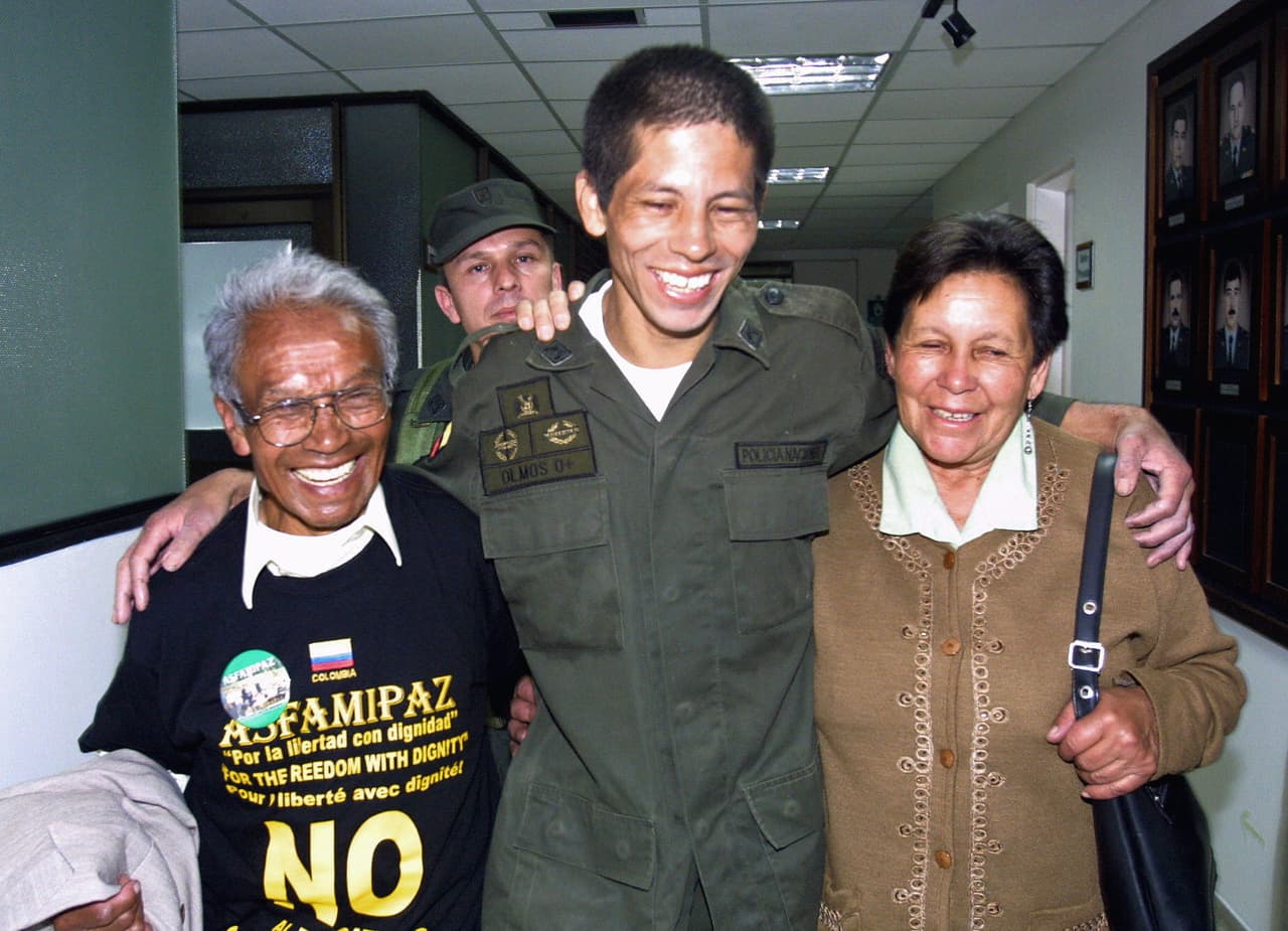 John Frank Pinchao, policía secuestrado por las Farc en 1998, escapó de su cautiverio en 2006.